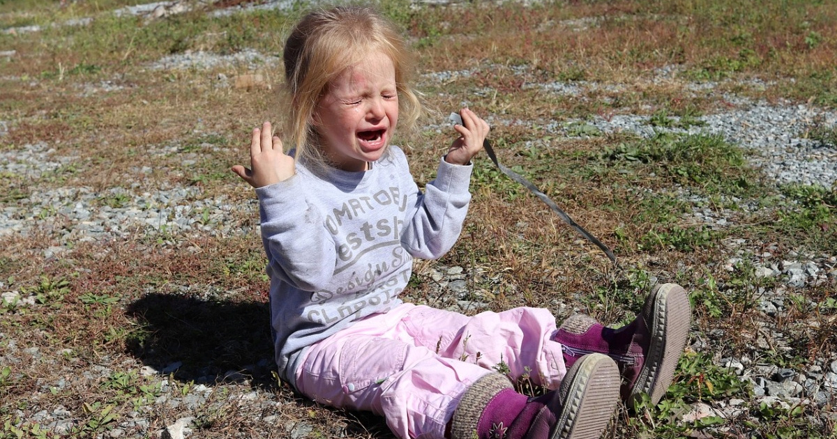 Ne govorite djeci "nemoj plakati". Evo što reći umjesto toga