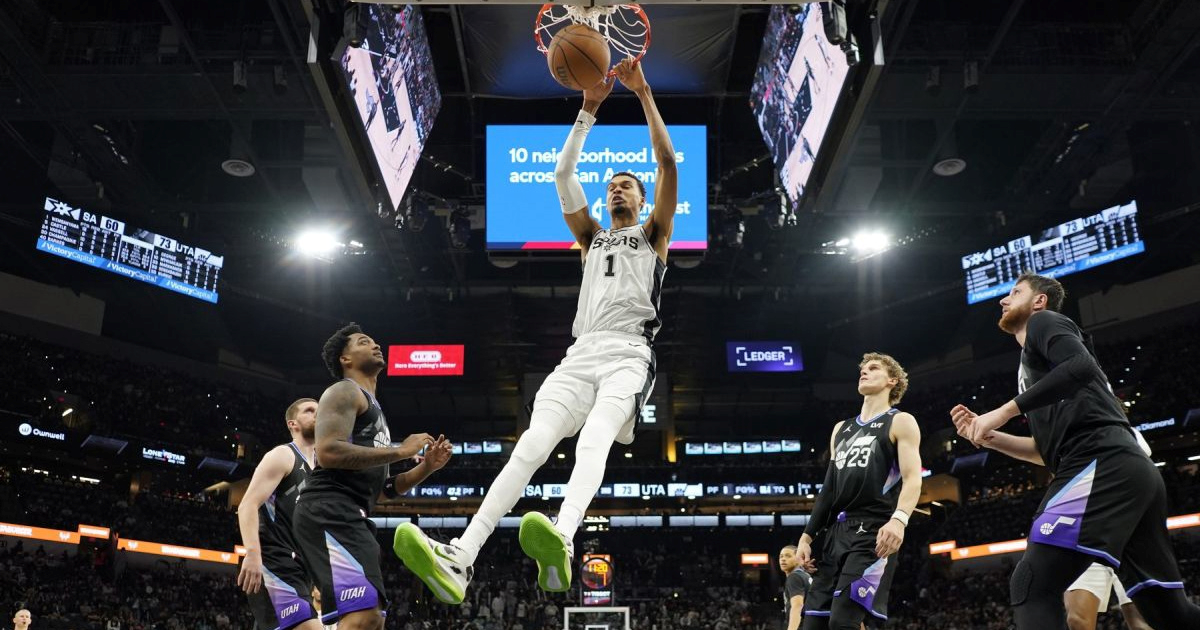 Wembanyama monstruozno zakucao. NBA: Pogledajte iz svakog kuta dokaze da nije čovjek