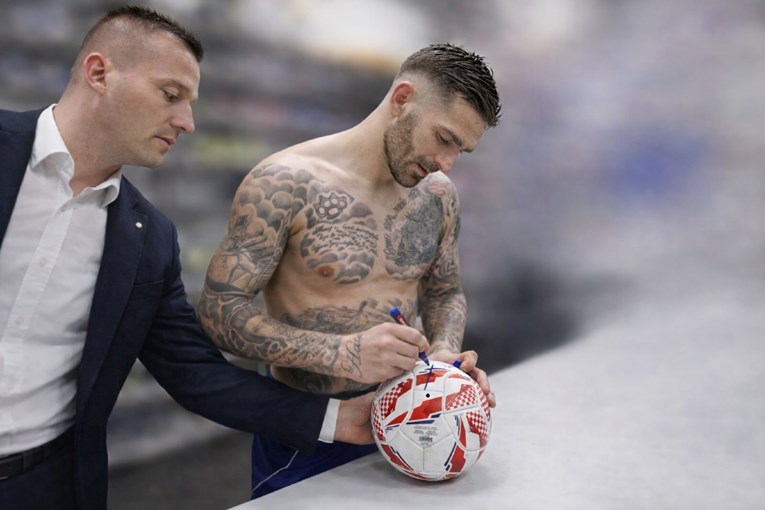 Evo za koliko je prodana lopta kojom je Livaja zabio gol za pobjedu protiv Rijeke