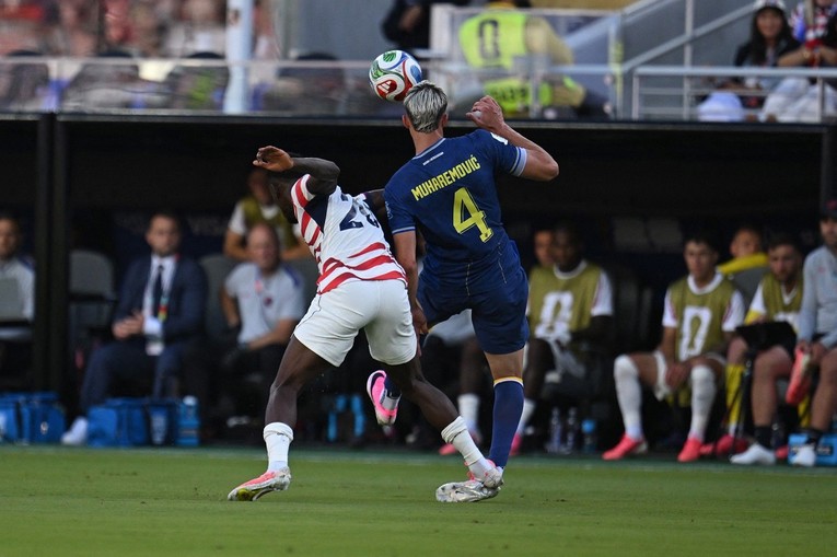 Najbolji strijelac Amerike dobio je crveni protiv BiH. FIFA: Nema žalbe