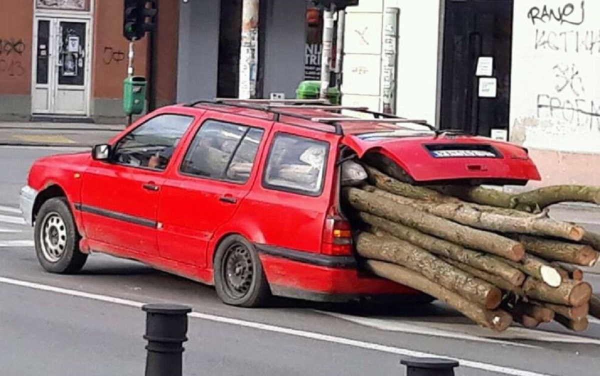 Fotografija automobila iz Pančeva izazvala je različite reakcije, odmah se vidi zašto