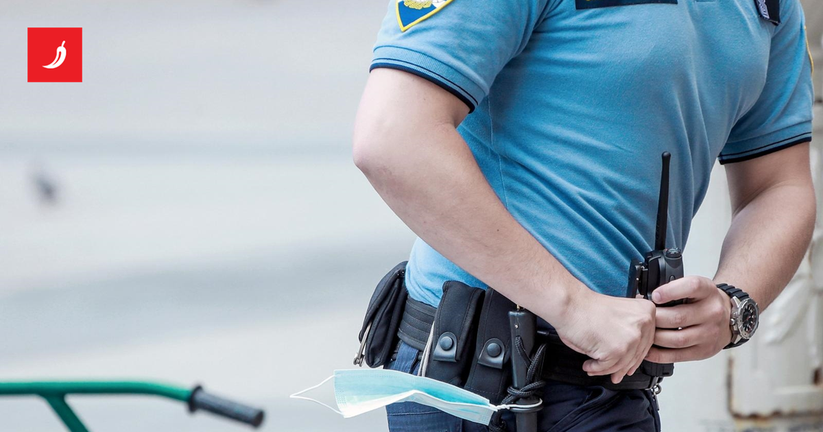 Manevar odgodio suđenje policajcima koji su navodno odavali tajne ...