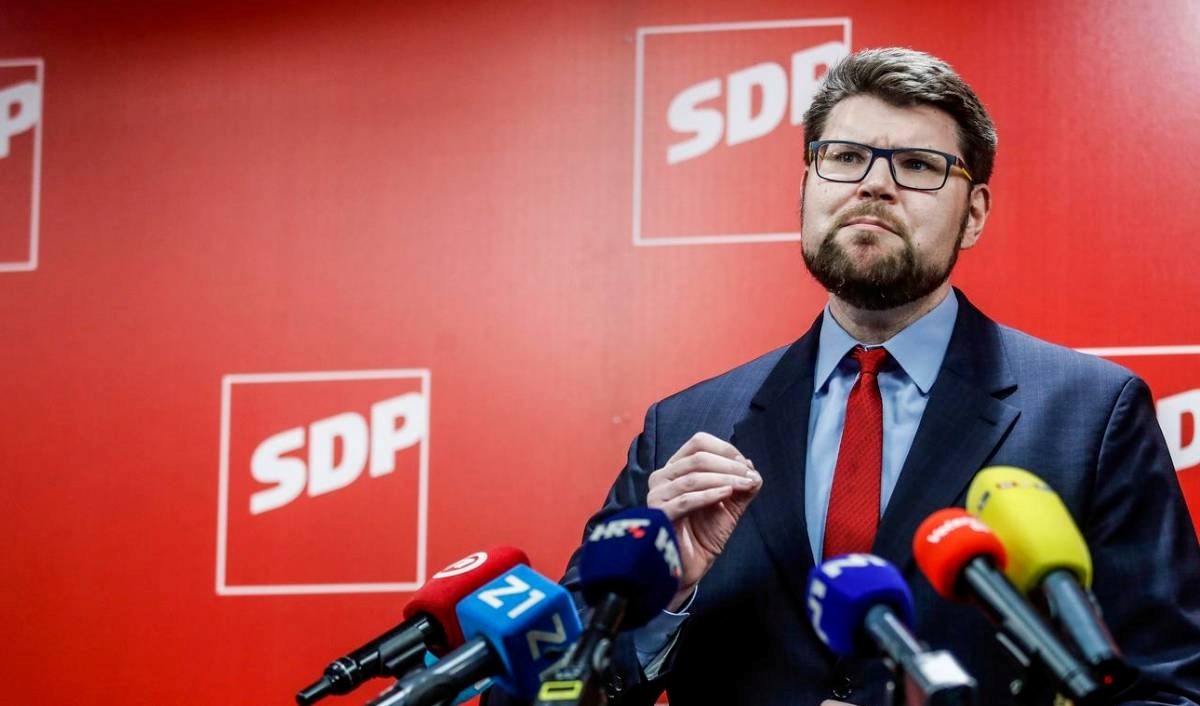 Grbin se protivi diskriminaciji prema članstvu u sindikatu, odgovorili mu sindikati