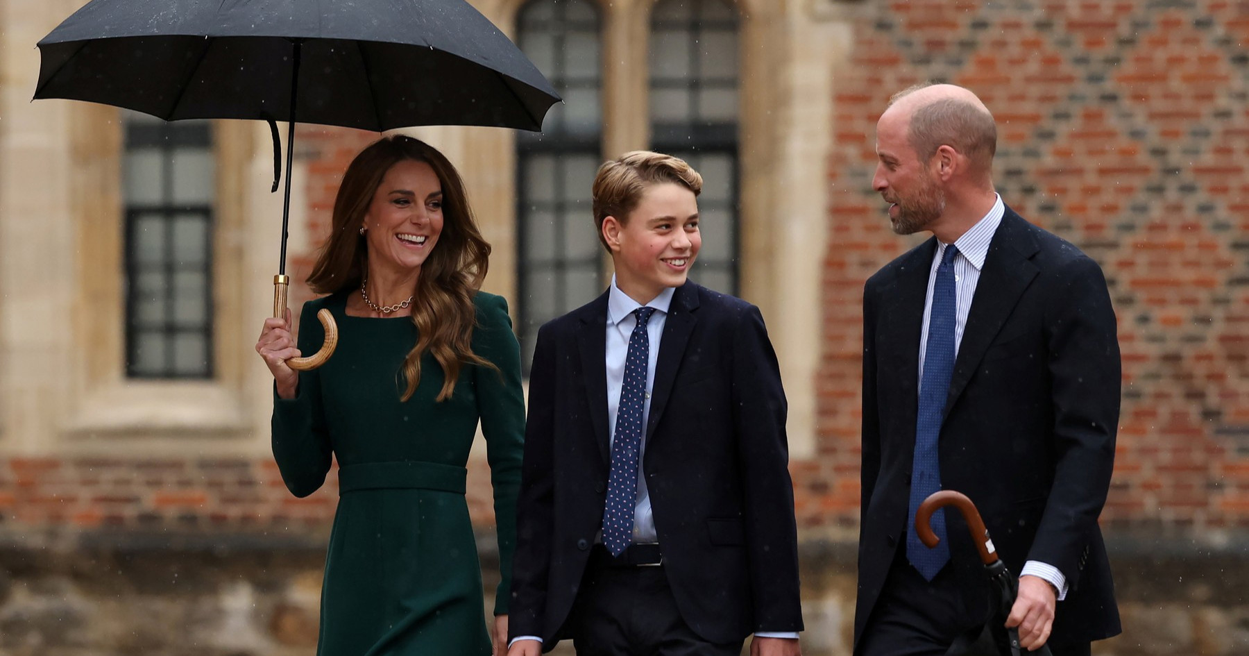 Princ George krenuo u prestižni Eton, ispratili ga ponosni roditelji