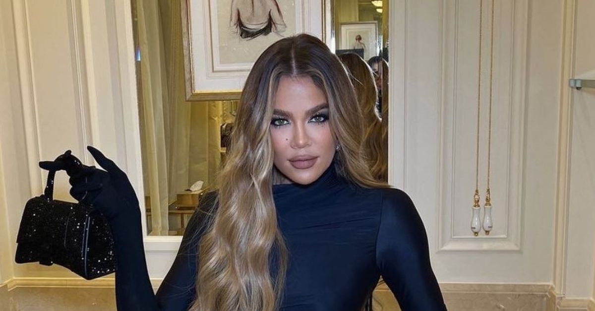 Novu fotku Khloe Kardashian prozvali "photoshop failom", obrisala ju je