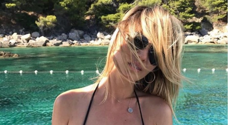 Vanja Halilović u leopard kupaćem kostimu izgleda senzacionalno