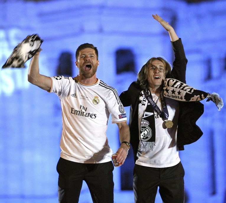 Marca: Xabi Alonso je naredio da se Modriću produlji ugovor
