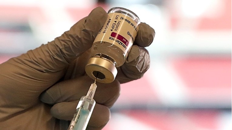 U svijetu potrošeno milijardu doza cjepiva protiv korone