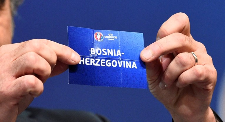 Za preostala tri mjesta na Euru bori se 12 reprezentacija, evo s kim može igrati BiH