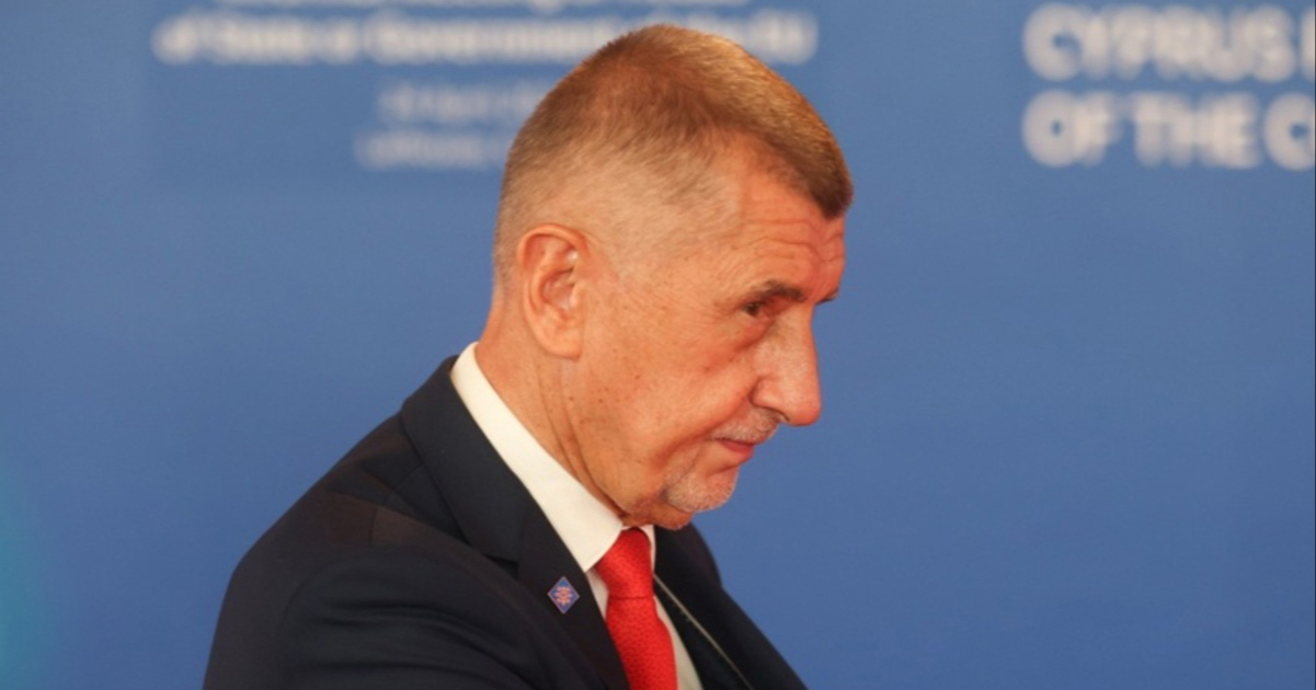 Babiš: Češka vjerojatno neće ispuniti NATO-ov cilj o izdvajanjima za obranu