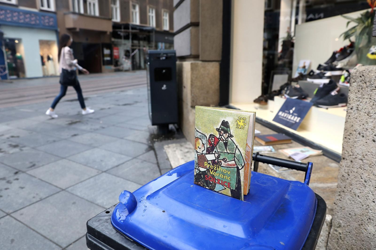 Zagreb people surprised by what a fellow citizen left on trash cans