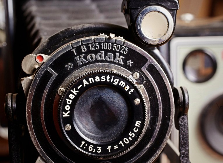 Fotografski div star 133 godine pred gašenjem. U prevelikim su dugovima