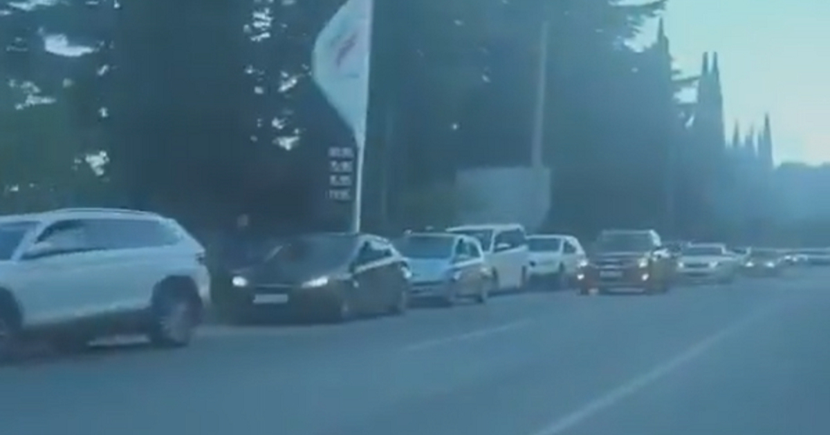 VIDEO Ukrajinske "sankcije dronovima" rade svoje. Pola pumpi na Krimu bez benzina