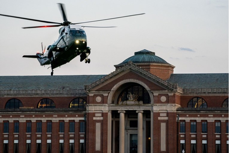 Neidentificirani dronovi uočeni iznad baze u Washingtonu gdje žive Rubio i Hegseth