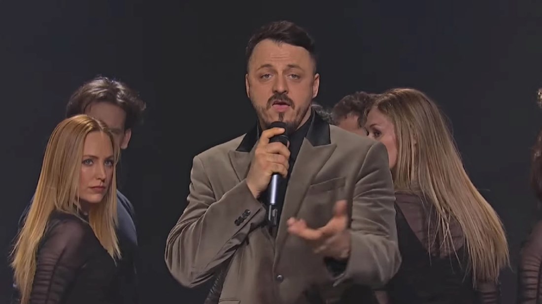 Pjevač koji je početkom mjeseca bio otet u centru Beograda nastupio je na PZE-u