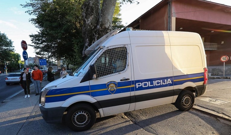 Uhvaćeni tipovi koji su ukrali auto u Zagrebu i raznijeli bankomat u Sesvetama