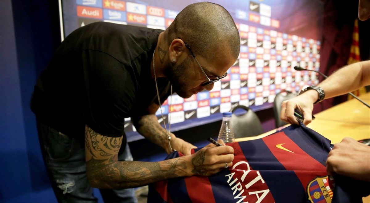 Španjolci: Alves u zatvoru dijeli autograme u zamjenu za cigarete