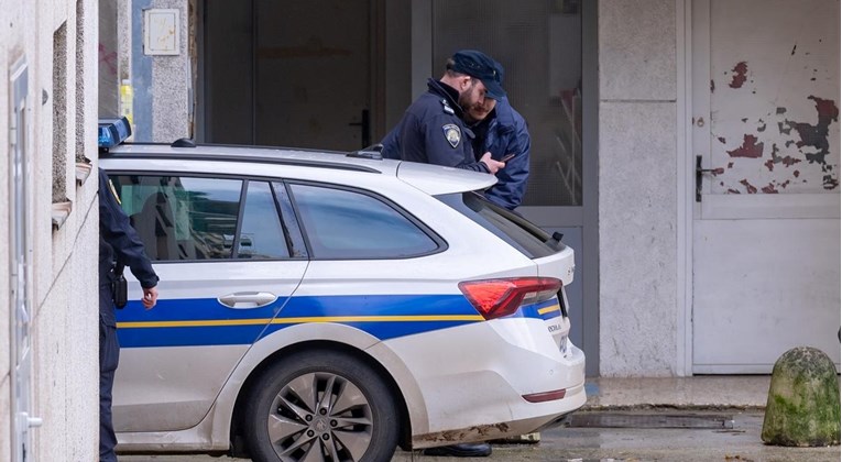 Kod Zadra pretučena dva muškarca, nasilnici im razbili i auto