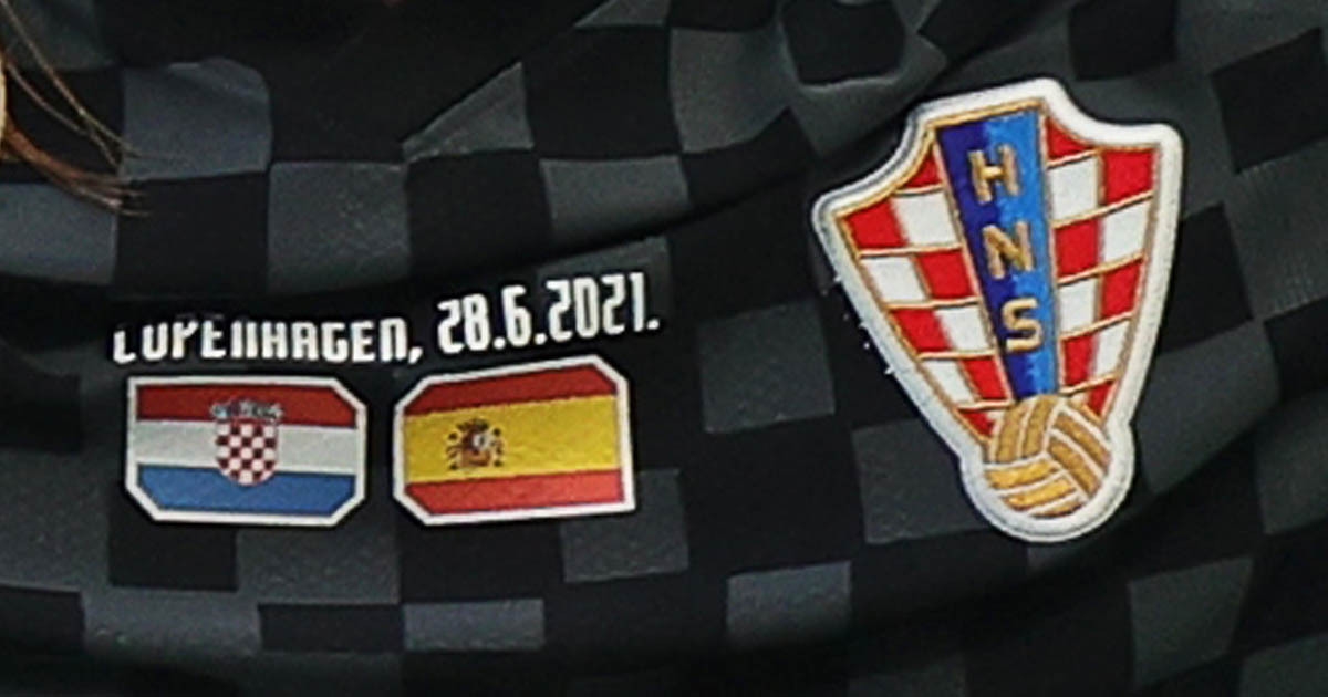 Vlasnik tiskare koja je otisnula pogrešan grb na dres Hrvatske: Sad mi je ludnica