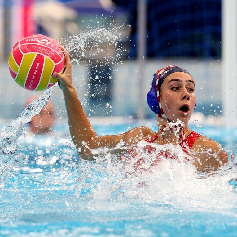 Težak poraz hrvatskih vaterpolistica u povijesnom nastupu na Svjetskom prvenstvu