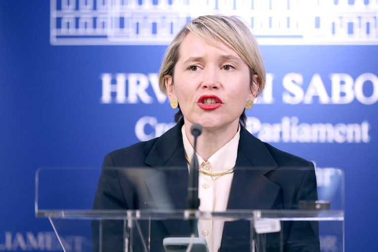 Glasovac: Ne znam u kojem je kontekstu Kekin došla držati predavanje u školi