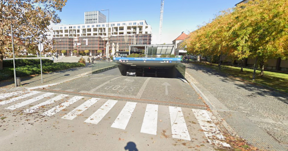Vozačica se u Varaždinu zabila u auto koji je stao na zebri. Ozlijeđena curica