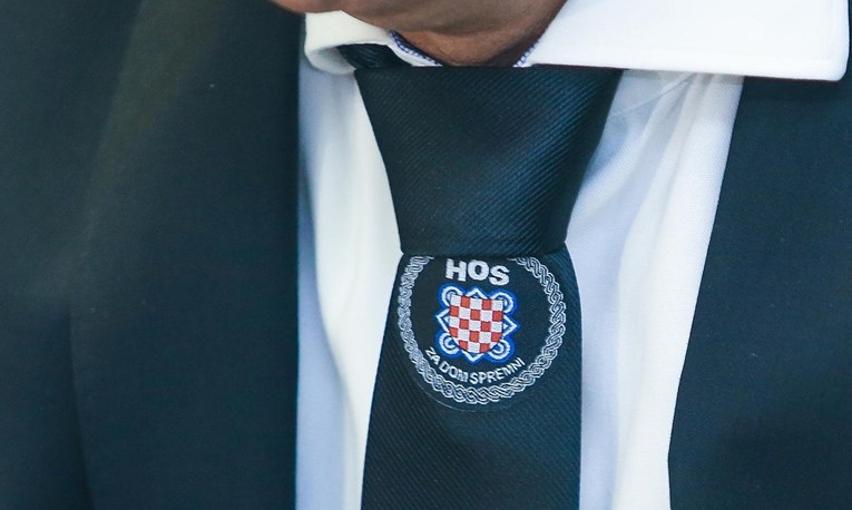 Udruga 9. bojne HOS-a: Skeji je zabranjeno doći kod Milanovića zbog ZDS na kravati