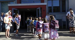 Istraživanje: Proljetno zatvaranje škola povezano je s padom broja zaraženih