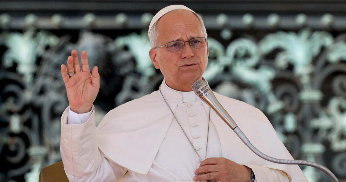 Papa: Umjetna inteligencija mora služiti ljudima, a ne poticati podjele