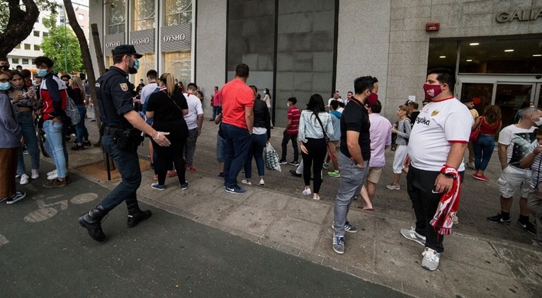 Španjolska policija: Spriječili smo tučnjavu Boysa i radikalnih navijača Seville