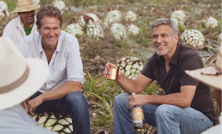 Clooney otkrio zašto je svakom od 14 svojih prijatelja dao po milijun dolara