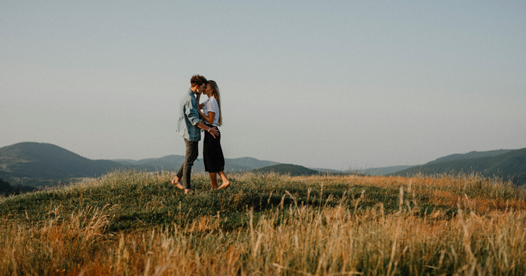 Terapeuti: Ako prakticirate tri navike, spadate među najsretnije bračne parove