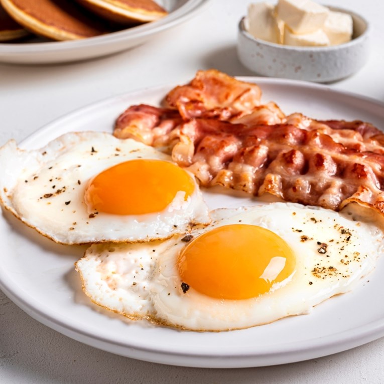 Cijelo vrijeme pogrešno pržimo jaja? Ovaj je način puno zdraviji