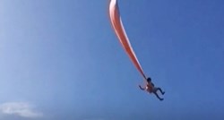 VIDEO Djevojčica na Tajvanu puštala zmaja, jači vjetar ju je odnio u zrak