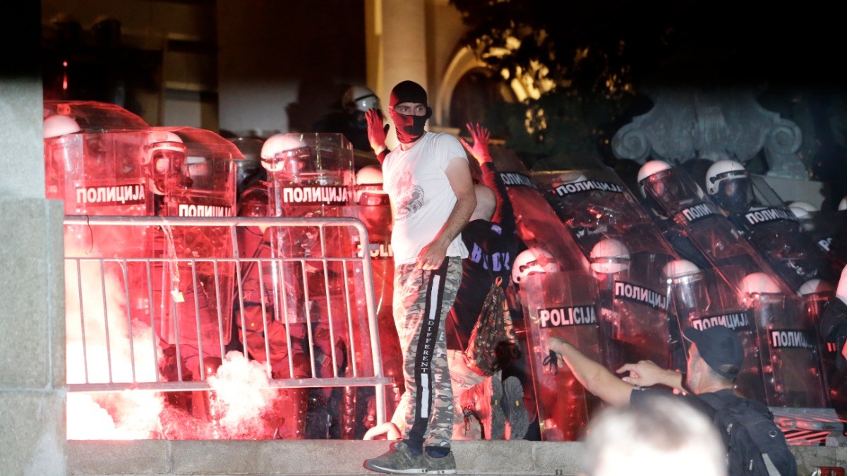 U Beogradu uhićen 71 prosvjednik, među njima i nekoliko stranaca