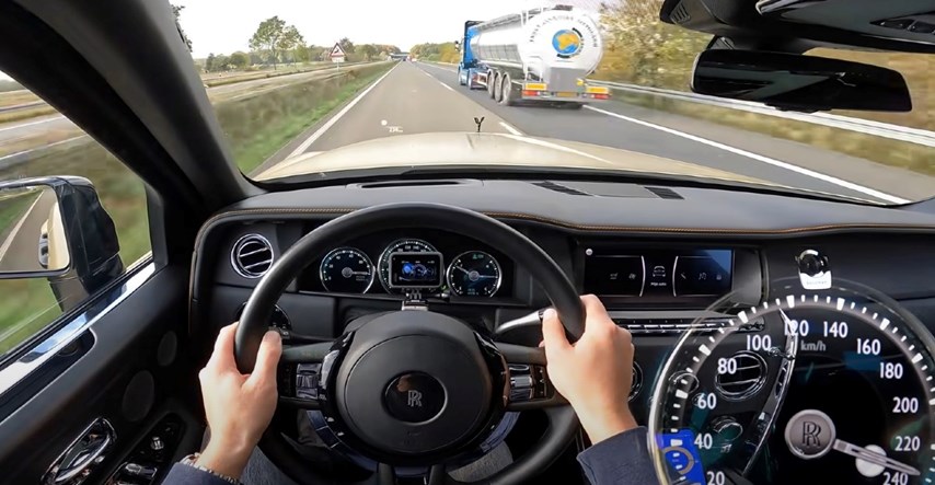 VIDEO Ovako izgleda vožnja u Rolls Royceu pri 250+ km/h
