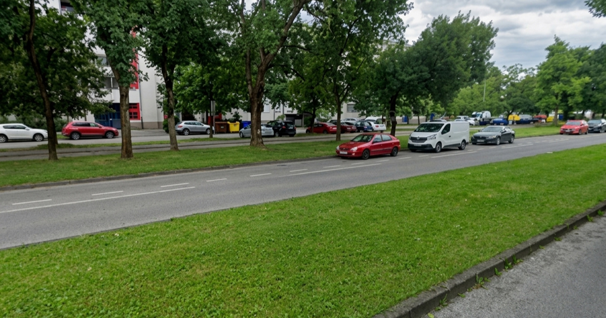 Maloljetnici u Zagrebu ušli u otključan auto. Pokrenuli ga i udarili u parkirano vozilo