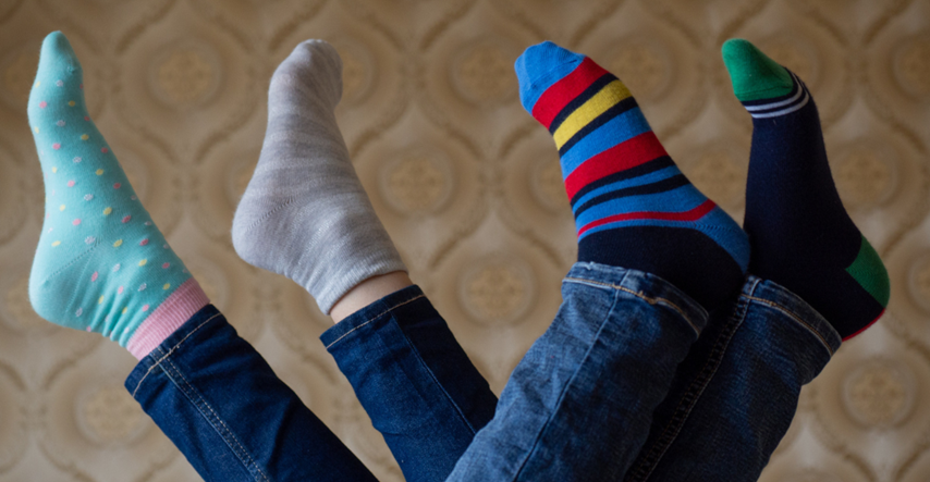 Kao podrška različitosti: Jeste li danas obuli rasparene šarene čarape?