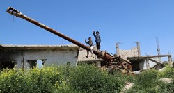 Pobunjenici u Siriji napali vladine položaje nedaleko od Alepa