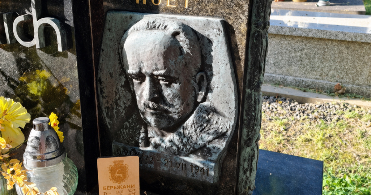 FOTO Vandali oštetili i pokrali grob ukrajinskog pisca u Poljskoj. Kijev bijesan