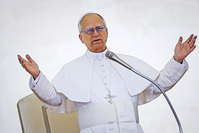 Papa pozvao Izrael da dopusti ulazak humanitarne pomoći u Gazu