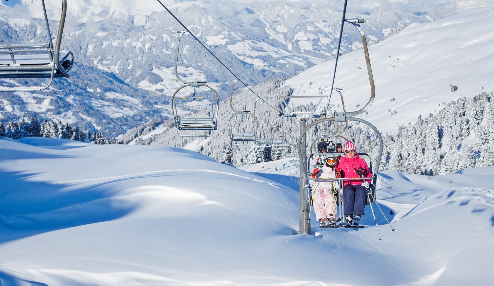Nova pravila za ulazak u Austriju. Uvode se korona-putovnice za djecu, evo detalja