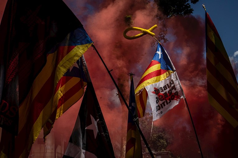 Španjolske vlasti: Pomilovanja katalonskih separatista nisu korak prema referendumu