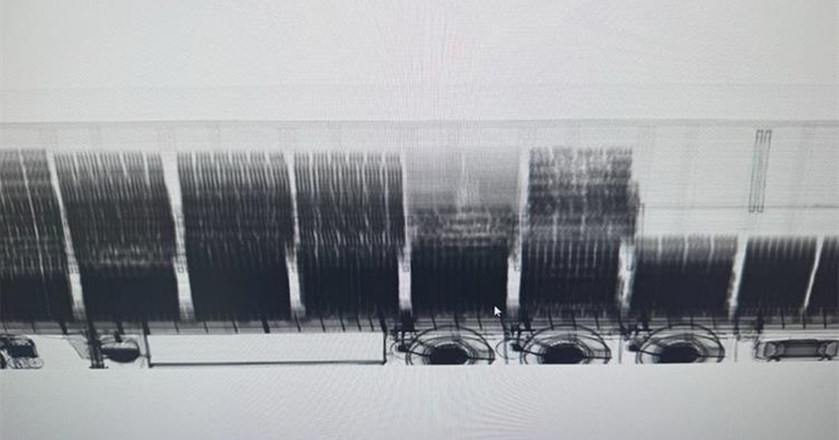 FOTO Carinici u kamionu s majonezom, senfom i umacima pronašli 240.000 cigareta