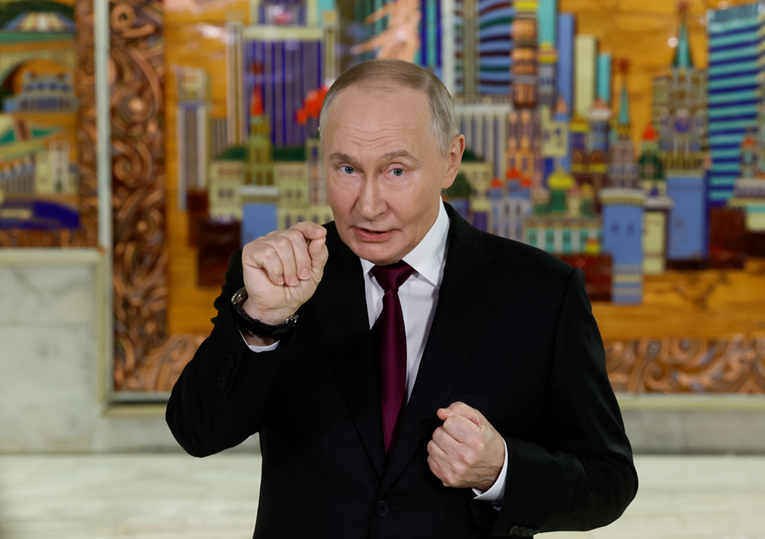 Putin: Ili će Ukrajinci napustiti Donbas, ili ćemo ga mi osloboditi silom