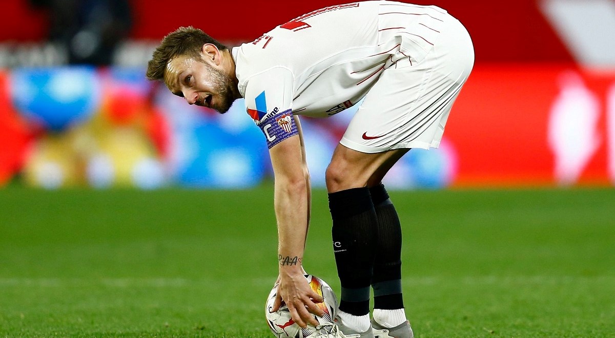 Rakitić u sudačkoj nadoknadi promašio penal za pobjedu