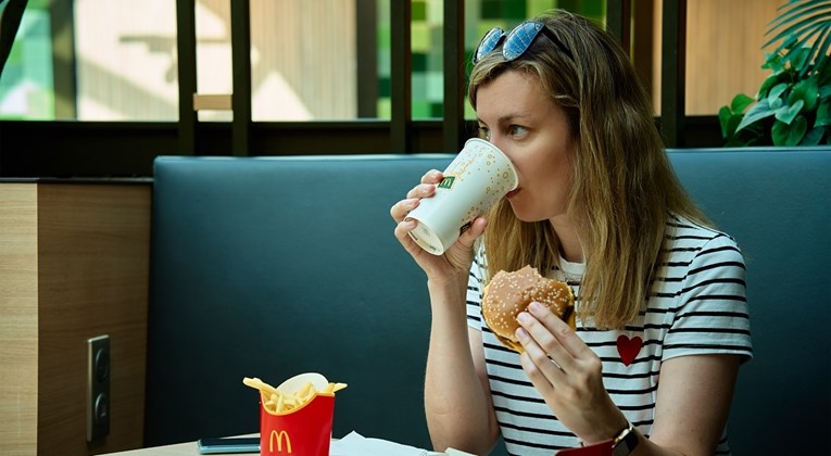  Besplatna jela za izraelske vojnike, skandal s E. coli... McDonald's ima pad prodaje