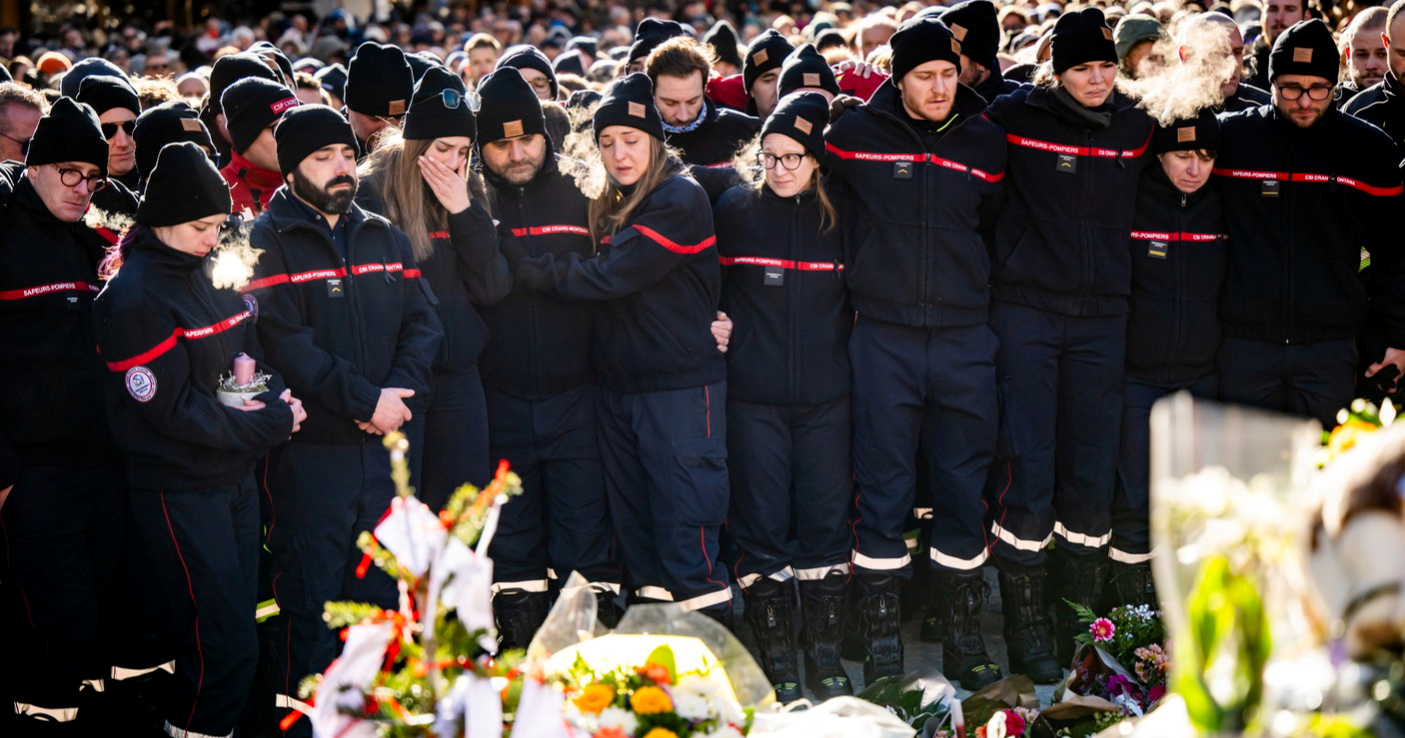 Crans-Montana: Održan mimohod tišine za 40 žrtava požara u baru