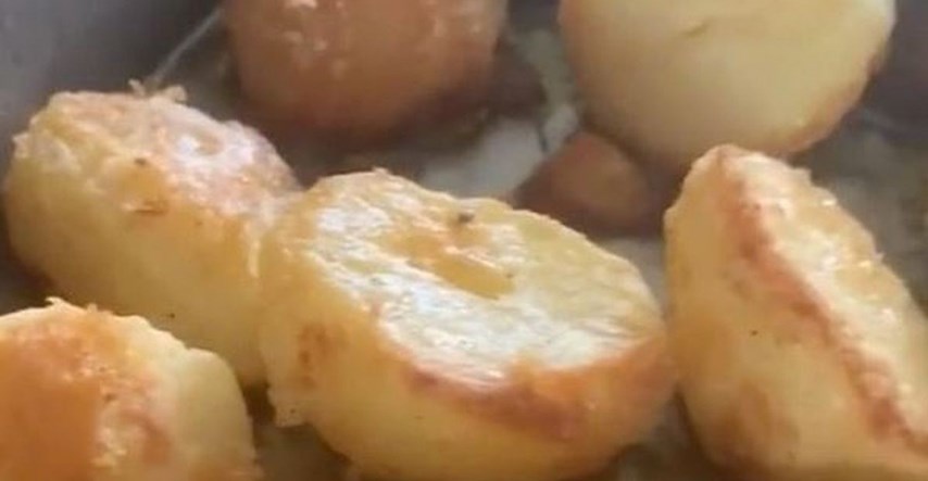 Samoprozvani chef tvrdi: Uz ovaj sastojak pečeni krumpiri će biti savršeno hrskavi