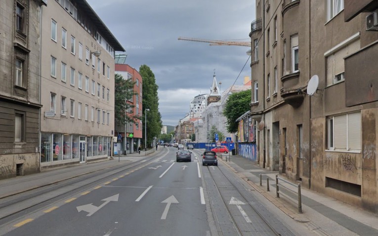Tramvaj u Zagrebu naletio na pješaka